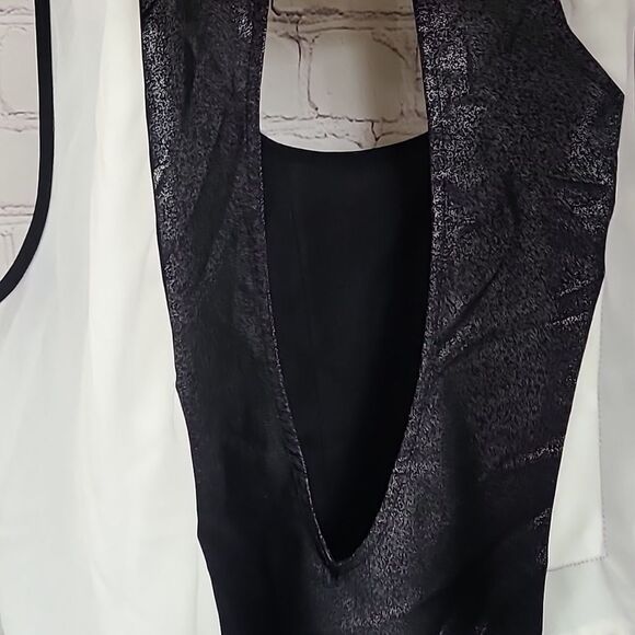 Express Black Cream Silver Color Block Metallic Open Back Sleeveless Work Blouse - Picture 10 of 11